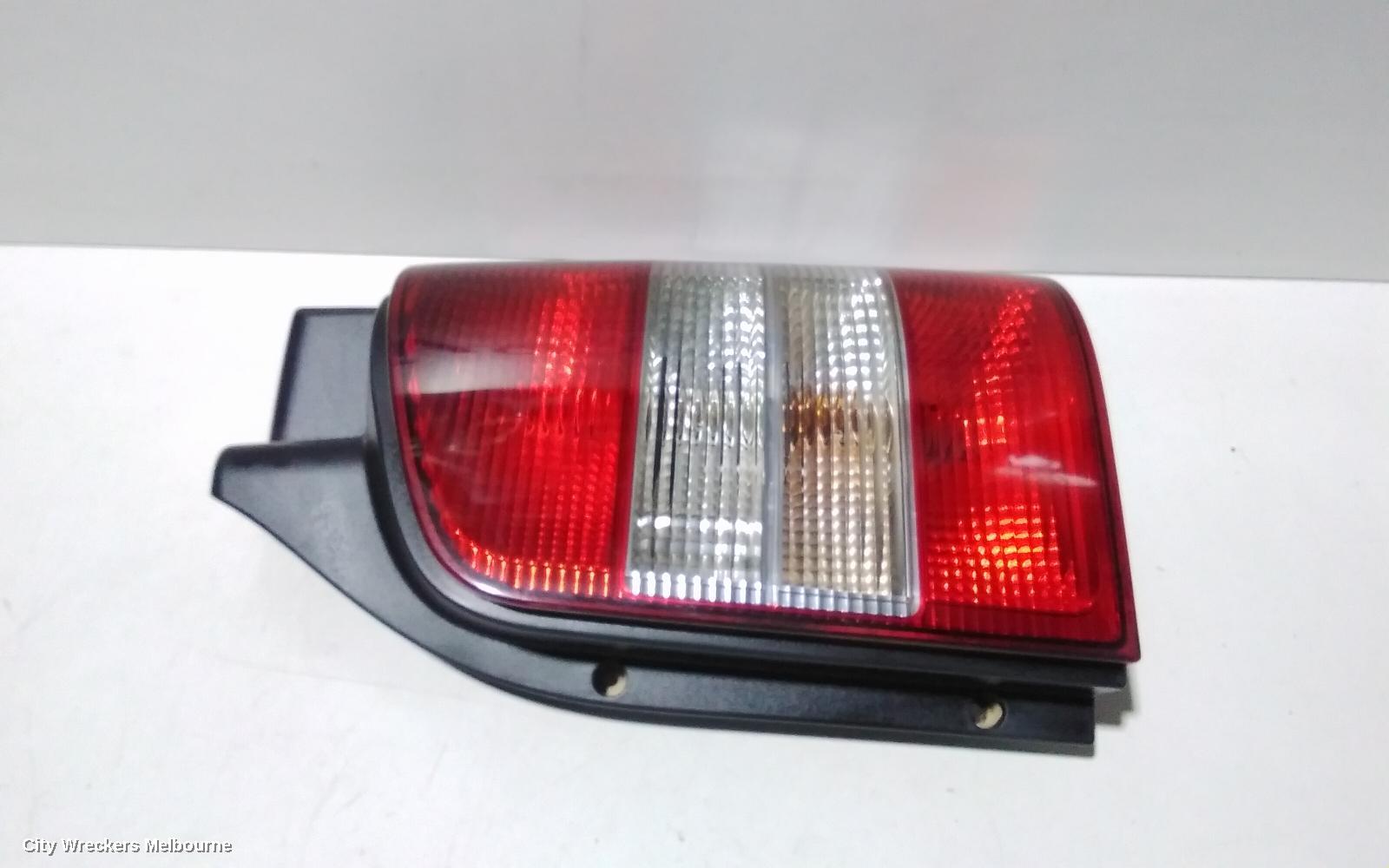 VOLKSWAGEN TRANSPORTER RIGHT TAILLIGHT, T5, MULTIVAN, VAN, TAILGATE, 12/2004 - 09/2009