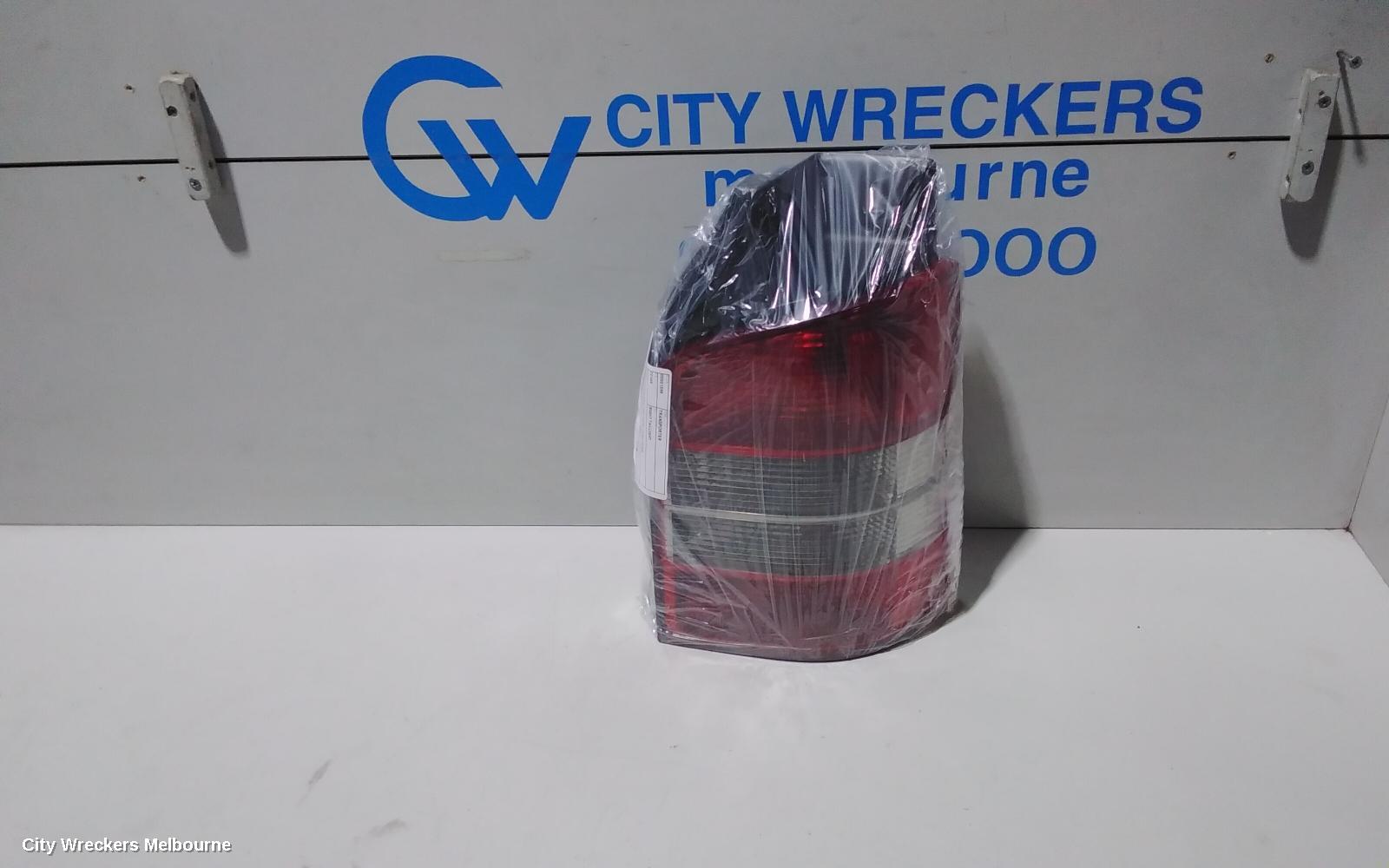 VOLKSWAGEN TRANSPORTER RIGHT TAILLIGHT, T5, MULTIVAN, VAN, TAILGATE, 12/2004 - 09/2009