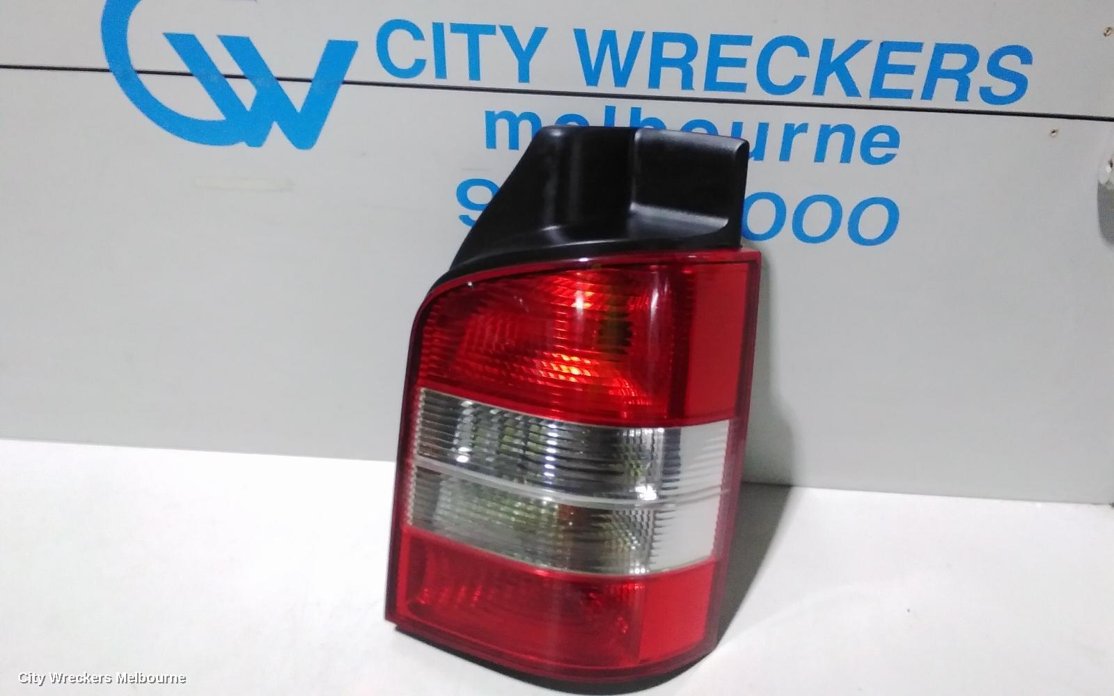 VOLKSWAGEN TRANSPORTER RIGHT TAILLIGHT, T5, MULTIVAN, VAN, TAILGATE, 12/2004 - 09/2009