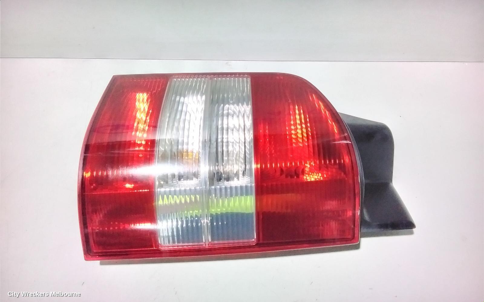 VOLKSWAGEN TRANSPORTER RIGHT TAILLIGHT, T5, MULTIVAN, VAN, TAILGATE, 12/2004 - 09/2009