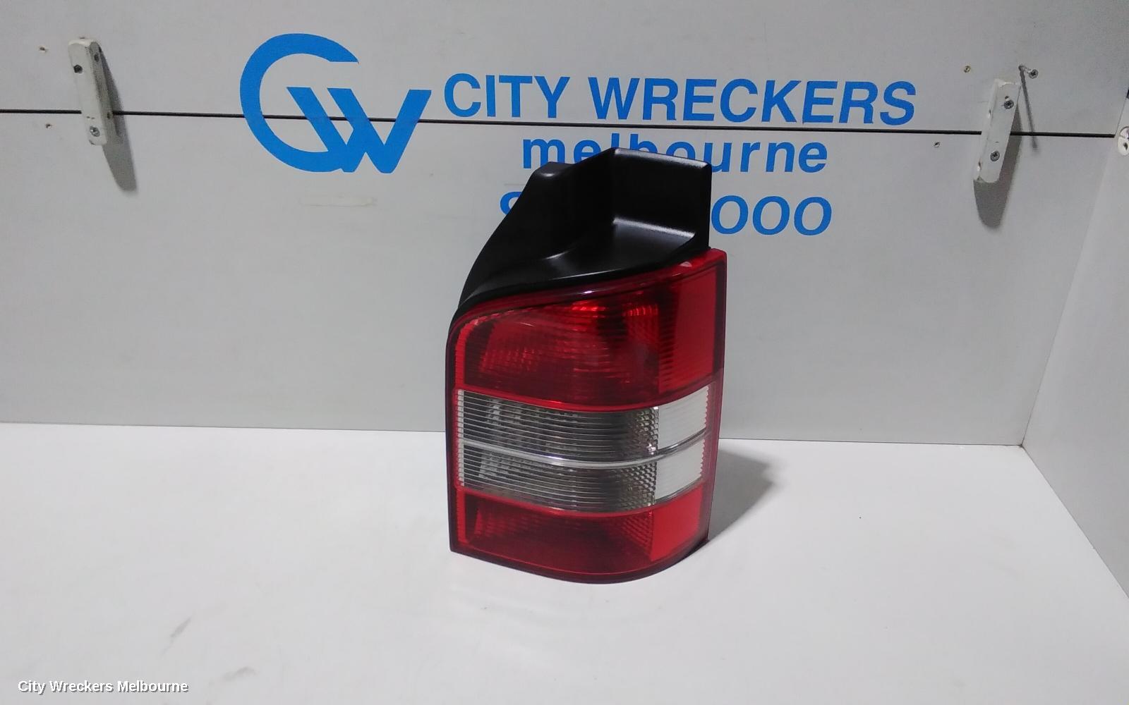 VOLKSWAGEN TRANSPORTER RIGHT TAILLIGHT, T5, MULTIVAN, VAN, TAILGATE, 12/2004 - 09/2009