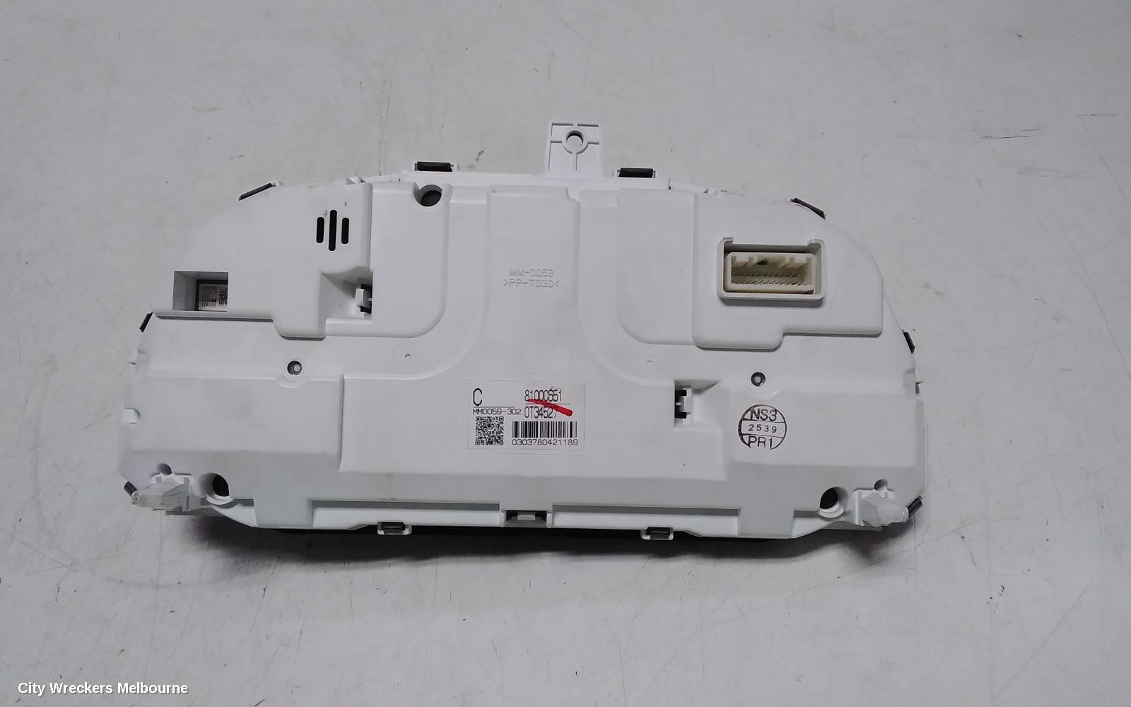 MITSUBISHI OUTLANDER INSTRUMENT CLUSTER, PETROL, AUTO T/M, ZL, 04/2018 ONWARDS