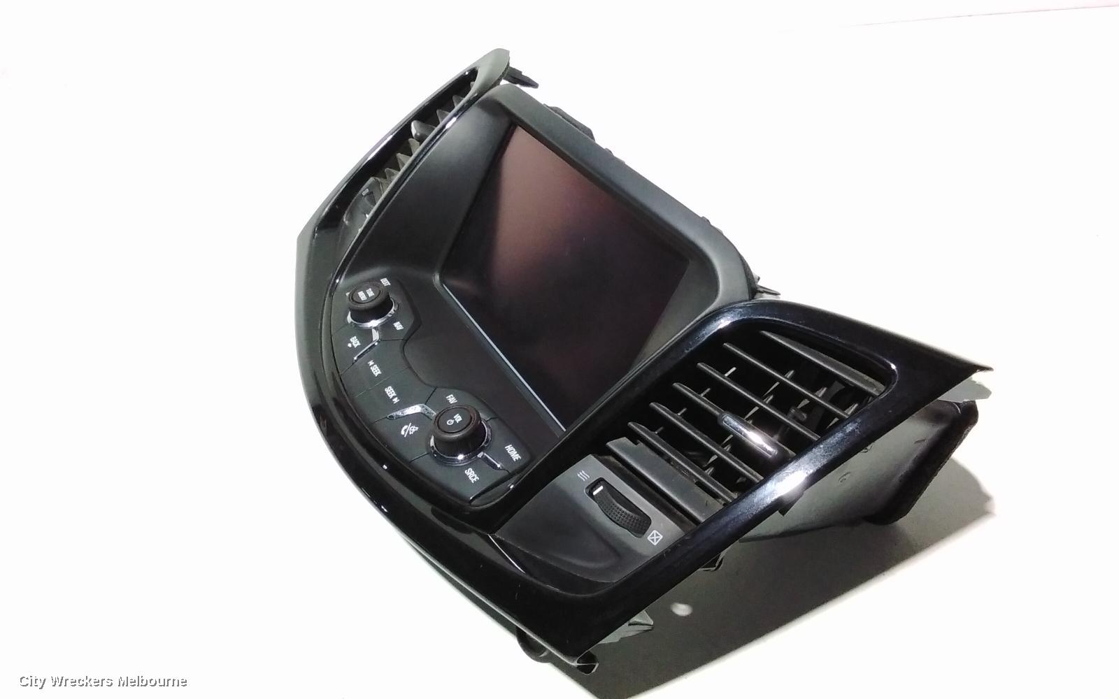 HOLDEN COMMODORE RADIO/CD/DVD/SAT/TV, DISPLAY SCREEN, 8IN SAT NAV TYPE, VF, 05/2013 - 12/2017