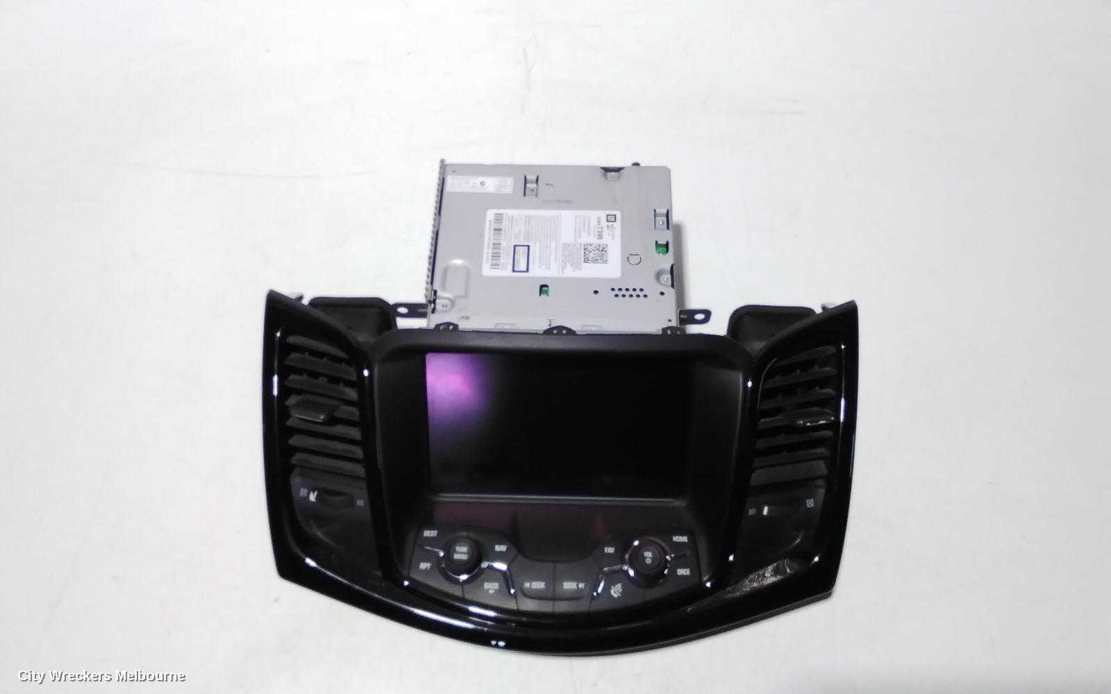 HOLDEN COMMODORE RADIO/CD/DVD/SAT/TV, DISPLAY SCREEN, 8IN SAT NAV TYPE, VF, 05/2013 - 12/2017