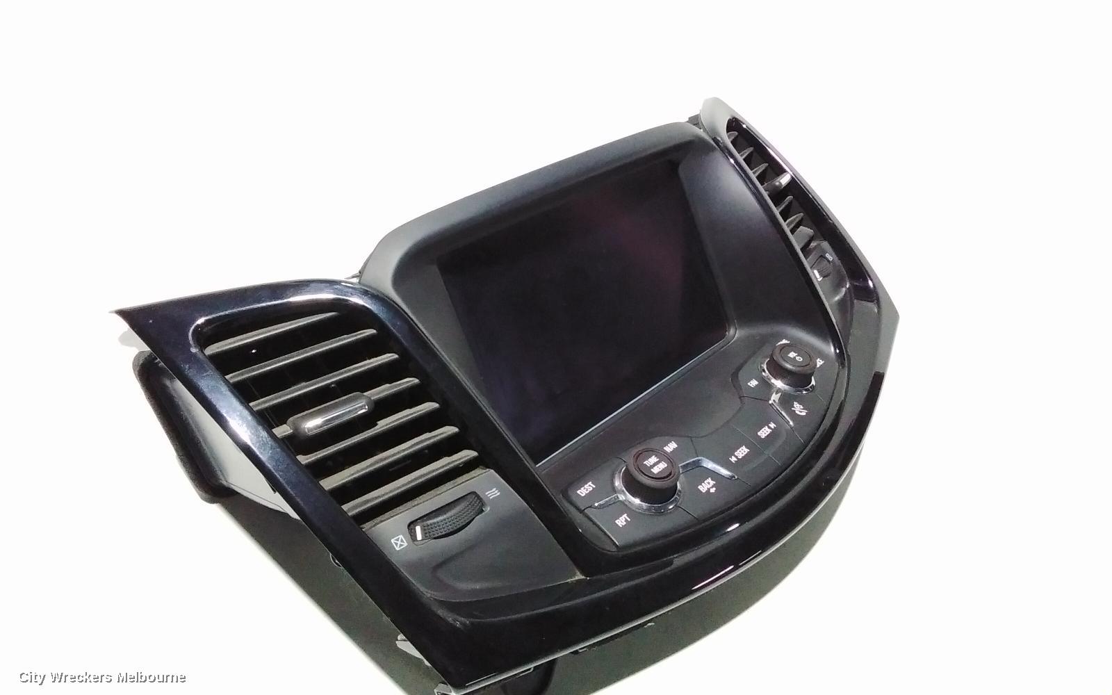 HOLDEN COMMODORE RADIO/CD/DVD/SAT/TV, DISPLAY SCREEN, 8IN SAT NAV TYPE, VF, 05/2013 - 12/2017