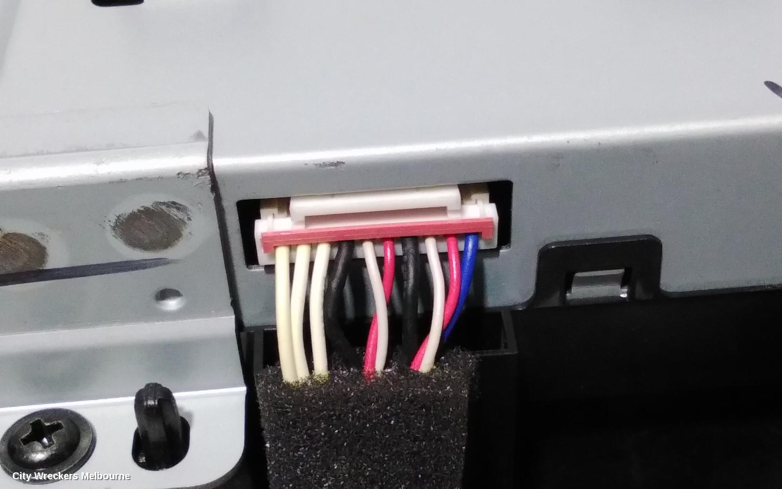 HOLDEN COMMODORE RADIO/CD/DVD/SAT/TV, DISPLAY SCREEN, 8IN SAT NAV TYPE, VF, 05/2013 - 12/2017
