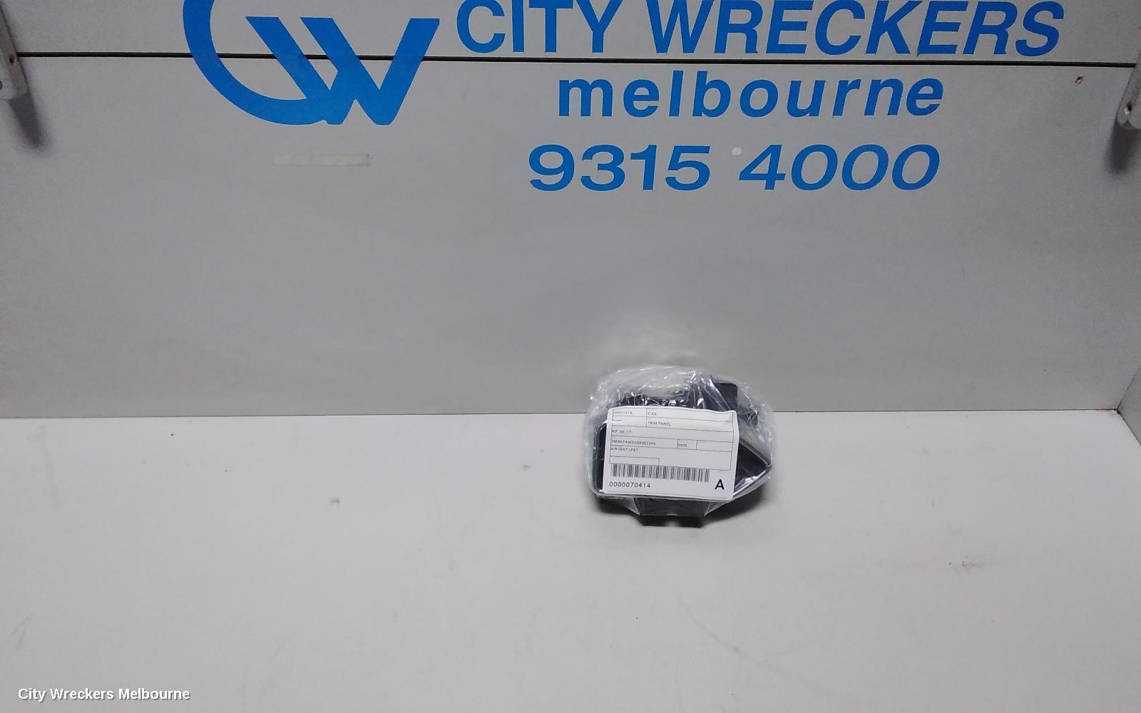 MAZDA CX5, KF, 02/2017 - 03/2026, AIRVENT LFET: 70414