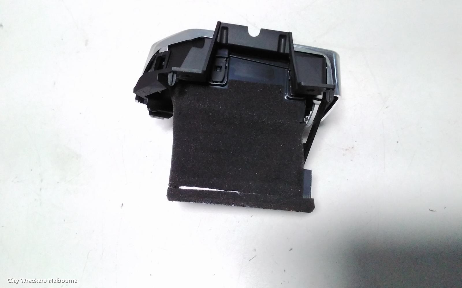 MAZDA CX5, KF, 02/2017 - 03/2026, AIRVENT RIGHT: 70415
