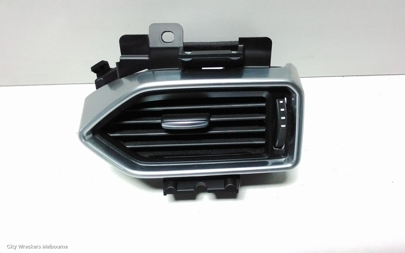 MAZDA CX5, KF, 02/2017 - 03/2026, AIRVENT RIGHT: 70415