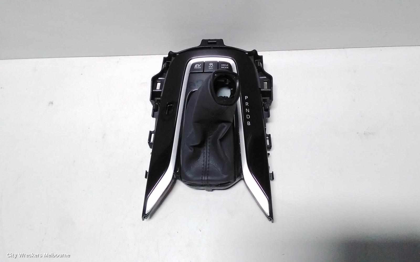 TOYOTA COROLLA GEAR STICK/SHIFTER, E210, 07/2018 ONWARDS