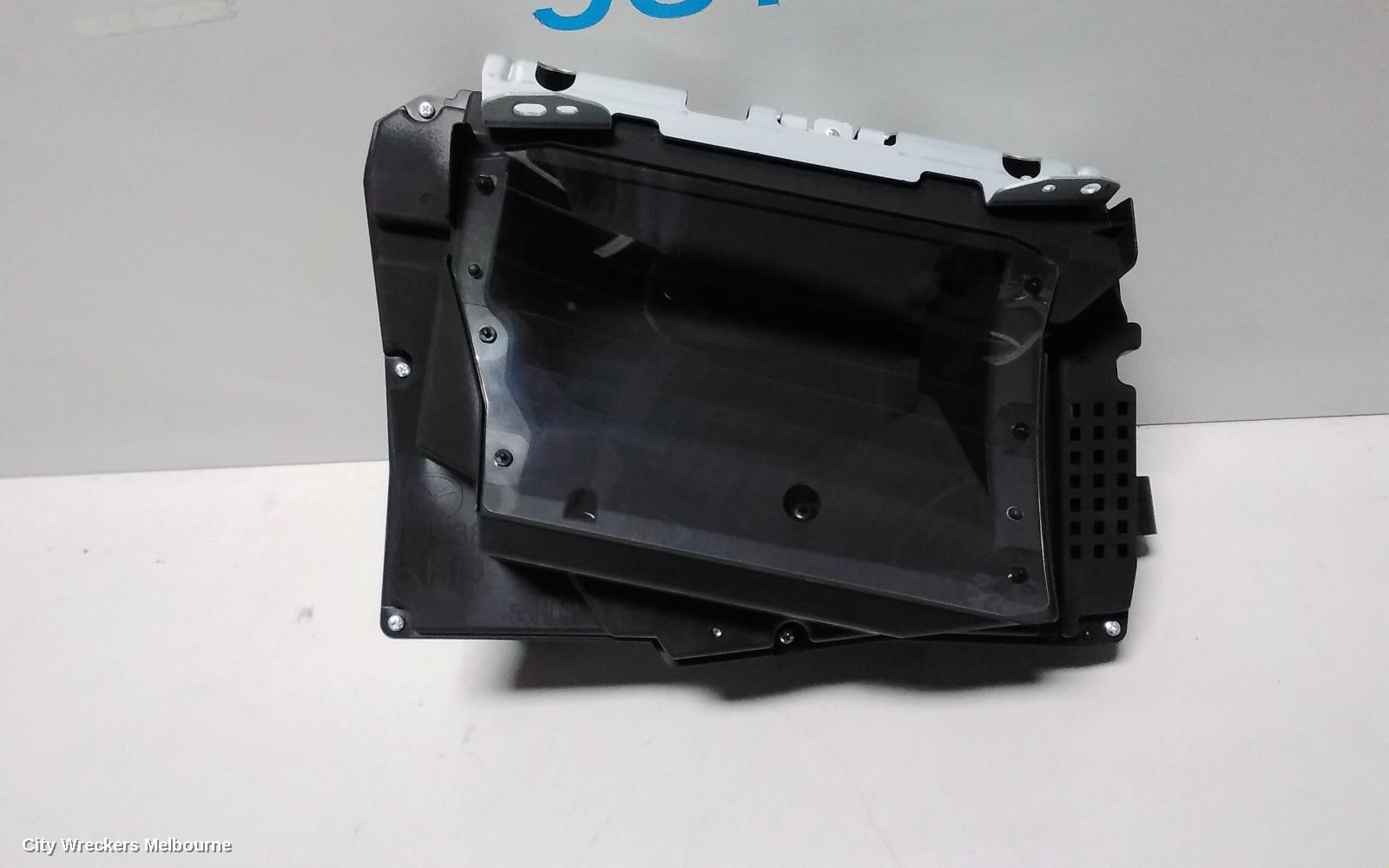 MAZDA CX5 INSTRUMENT CLUSTER, HEAD UP DISPLAY, NON POP UP TYPE, KF, 02/2017 ONWARDS