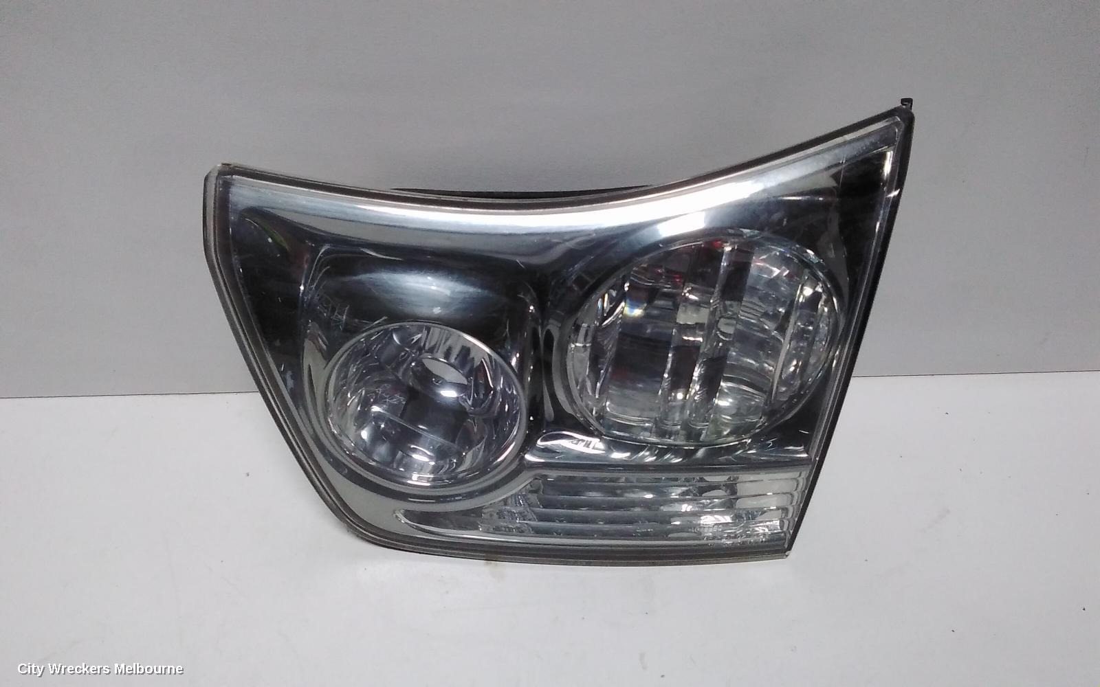 LEXUS RX SERIES REAR GARNISH, RX350, TAILGATE LAMP (RH SIDE), GSU3#, 03/2006 - 11/2008