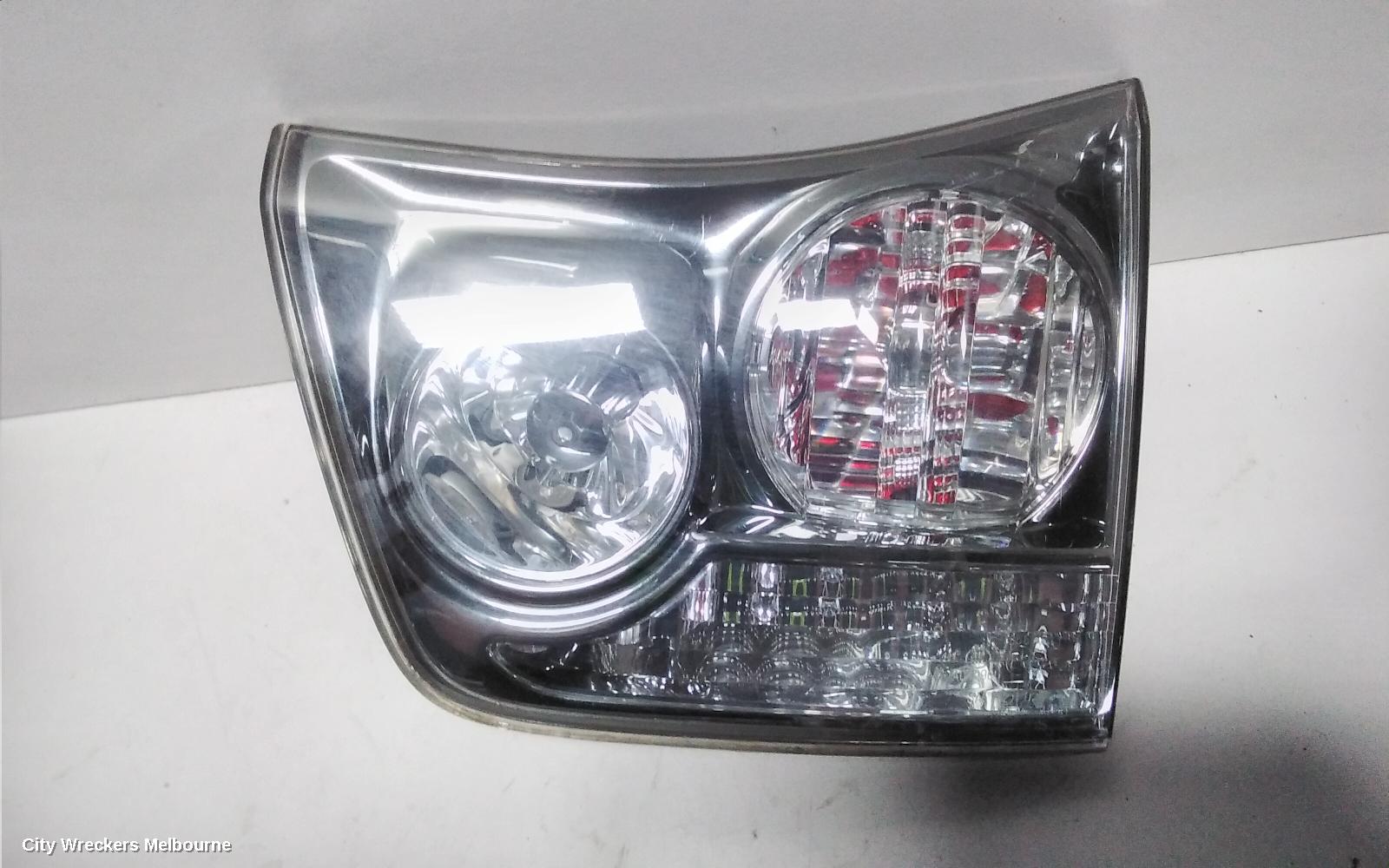 LEXUS RX SERIES REAR GARNISH, RX350, TAILGATE LAMP (RH SIDE), GSU3#, 03/2006 - 11/2008
