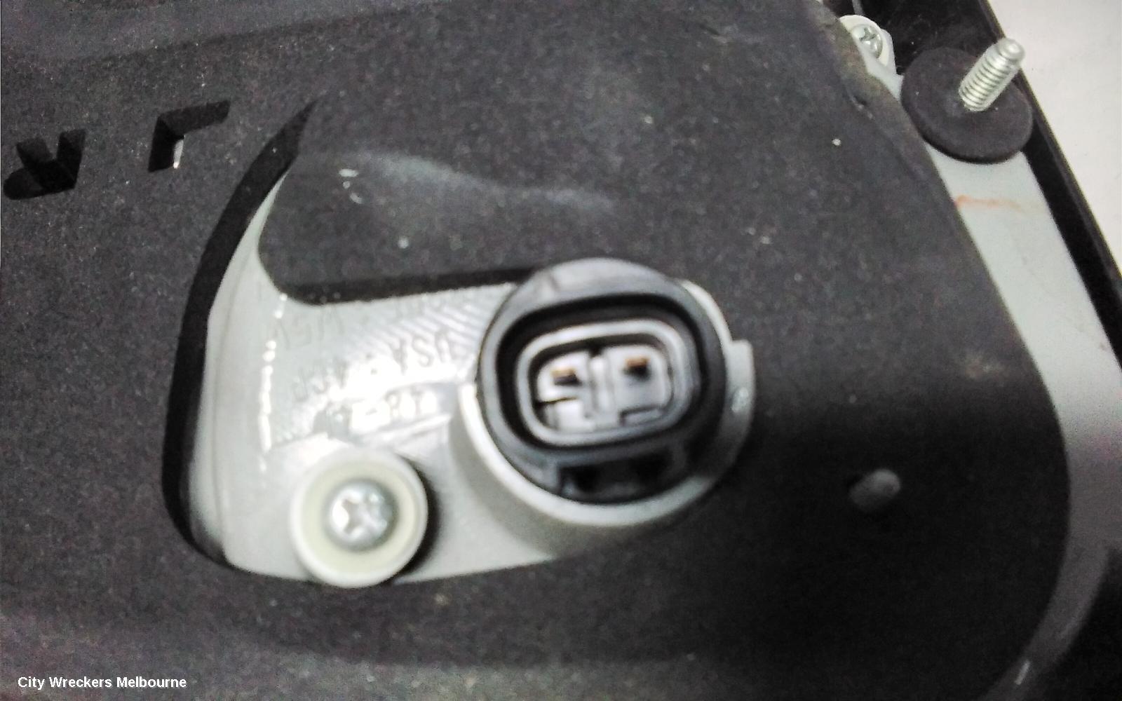 LEXUS RX SERIES REAR GARNISH, RX350, TAILGATE LAMP (RH SIDE), GSU3#, 03/2006 - 11/2008