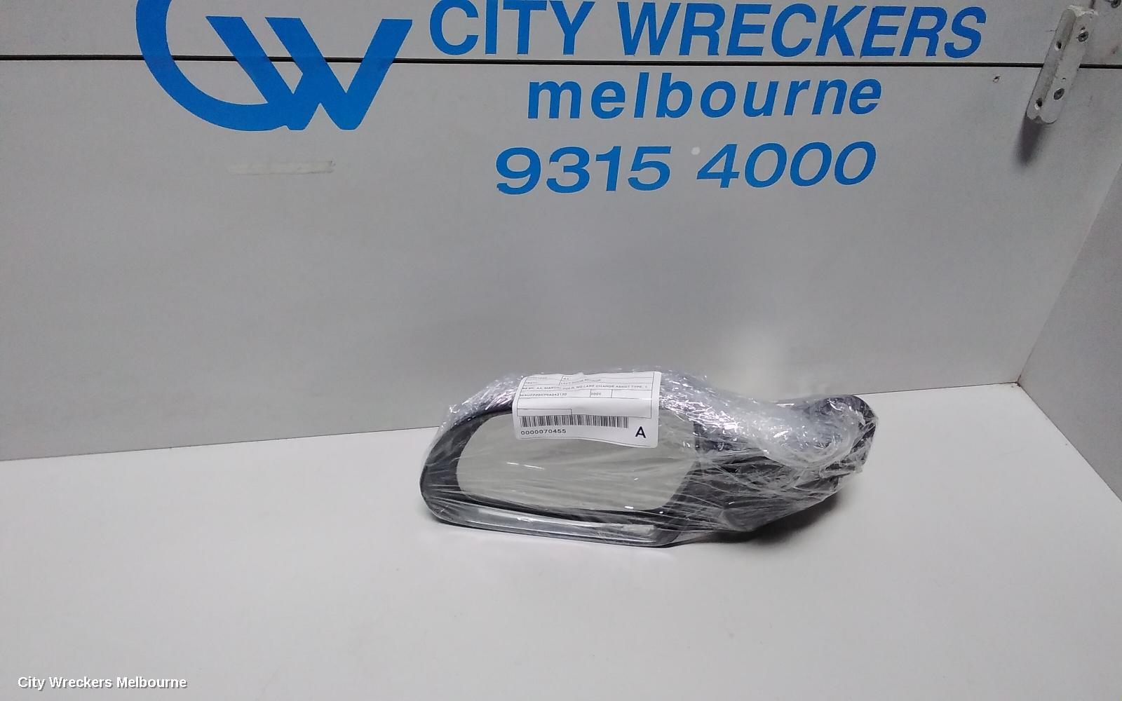 AUDI A4 LEFT DOOR MIRROR, B8 8K, A4, MANUAL FOLD, NO LANE CHANGE ASSIST TYPE, 1 PLUG (6 WIRE), 02/2008 - 05/2009