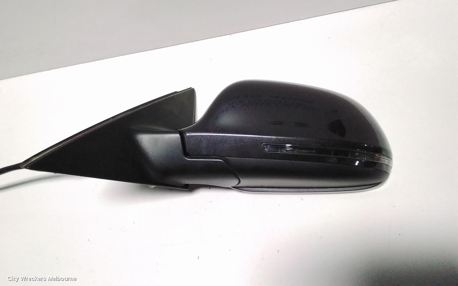 AUDI A4 LEFT DOOR MIRROR, B8 8K, A4, MANUAL FOLD, NO LANE CHANGE ASSIST TYPE, 1 PLUG (6 WIRE), 02/2008 - 05/2009