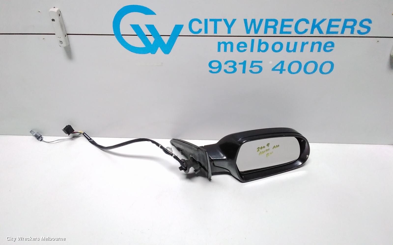 AUDI A4 RIGHT DOOR MIRROR, B8 8K, A4, MANUAL FOLD, NO LANE CHANGE ASSIST TYPE, 1 PLUG (6 WIRE), 02/2008 - 05/2009