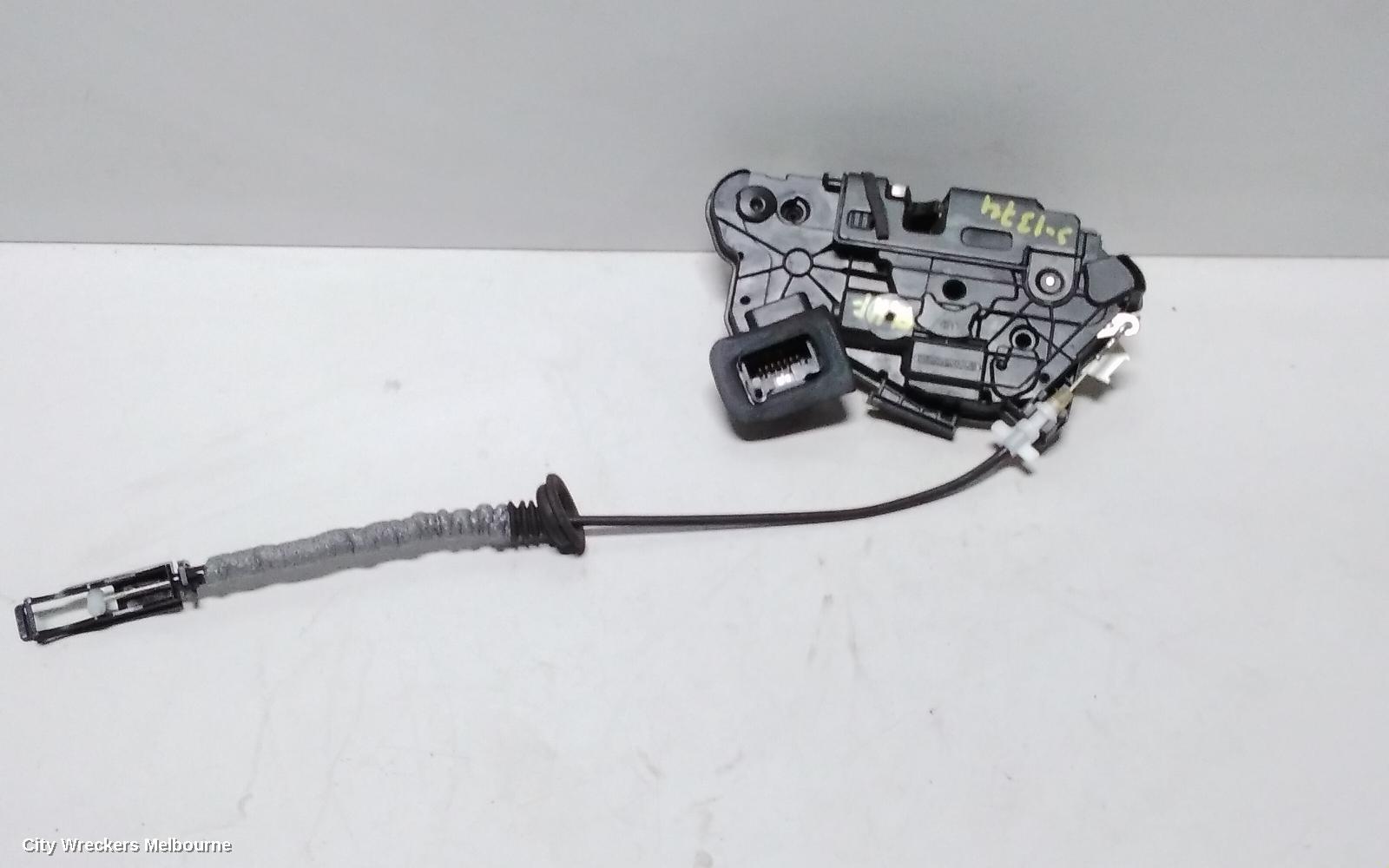 VOLKSWAGEN POLO DOOR/BOOT/GATE LOCK, RIGHT FRONT DOOR LOCK, 6R, P/N 5K2837016E, 05/2010 - 09/2017