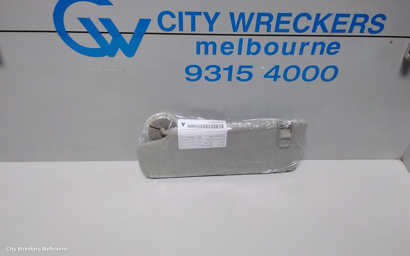 HOLDEN COMMODORE SUNVISOR, ZB, RH SIDE, 10/2017 - 12/2020