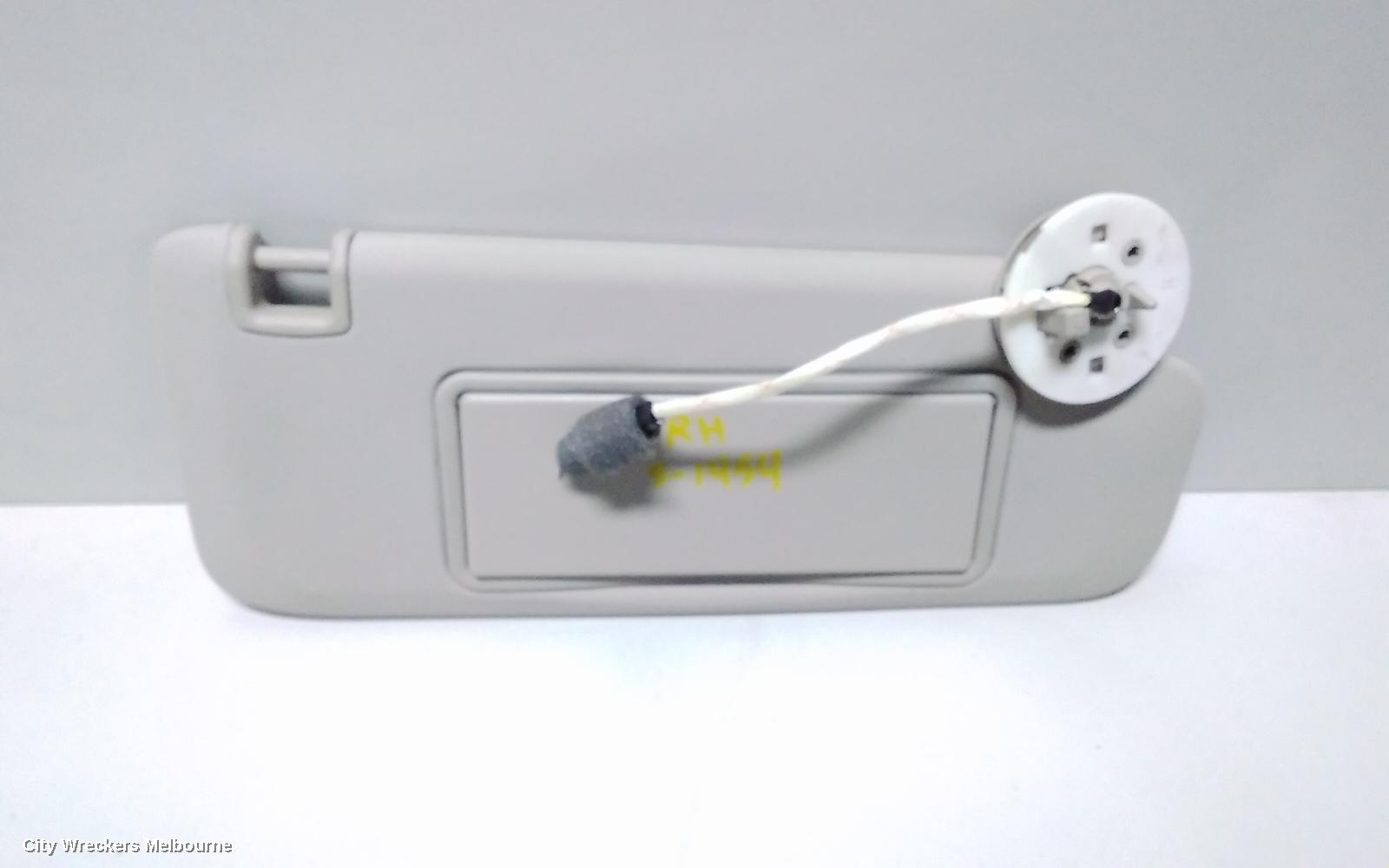 HOLDEN COMMODORE SUNVISOR, ZB, RH SIDE, 10/2017 - 12/2020