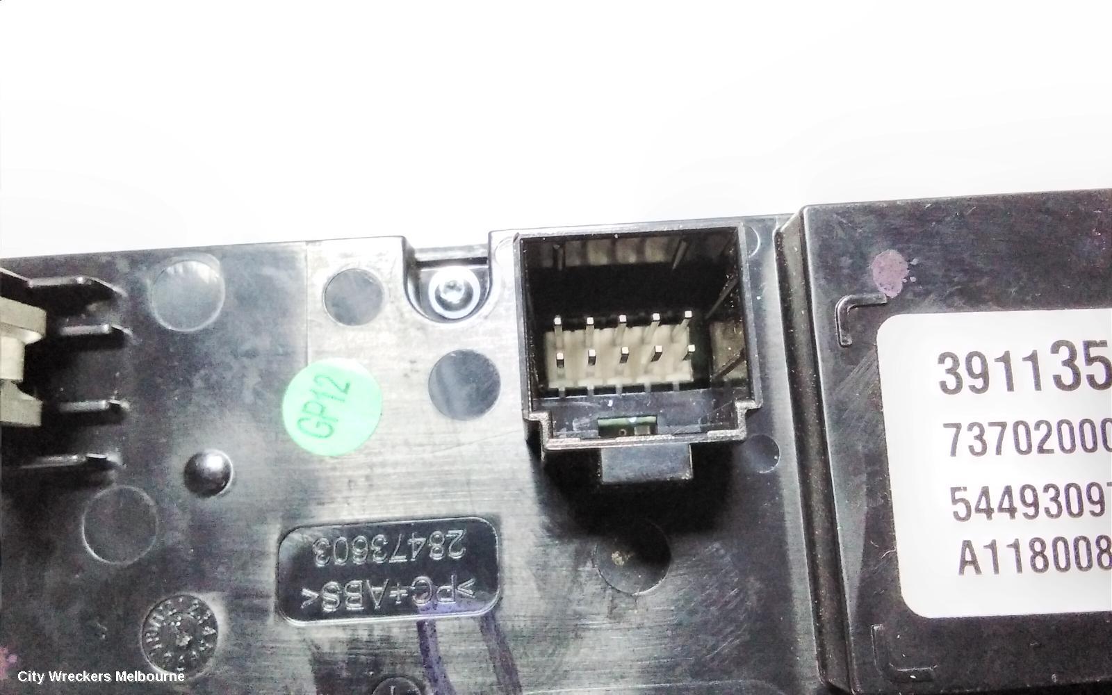 HOLDEN COMMODORE HEATER/AC CONTROLS, DUAL CLIMATE CONTROL, FRONT & REAR HEATED SEAT TYPE, ZB, 10/2017 - 12/2020