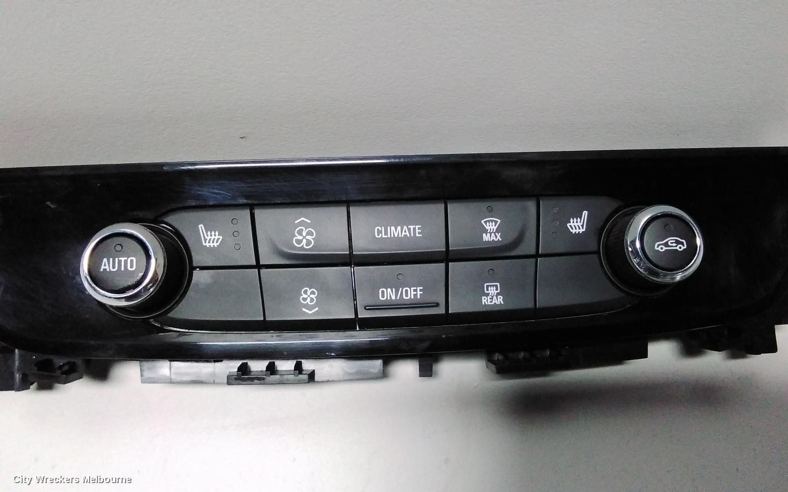 HOLDEN COMMODORE HEATER/AC CONTROLS, DUAL CLIMATE CONTROL, FRONT & REAR HEATED SEAT TYPE, ZB, 10/2017 - 12/2020