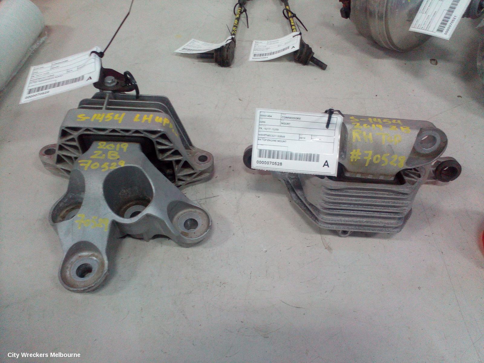 HOLDEN COMMODORE MOUNT, ZB, 10/2017 - 12/2020