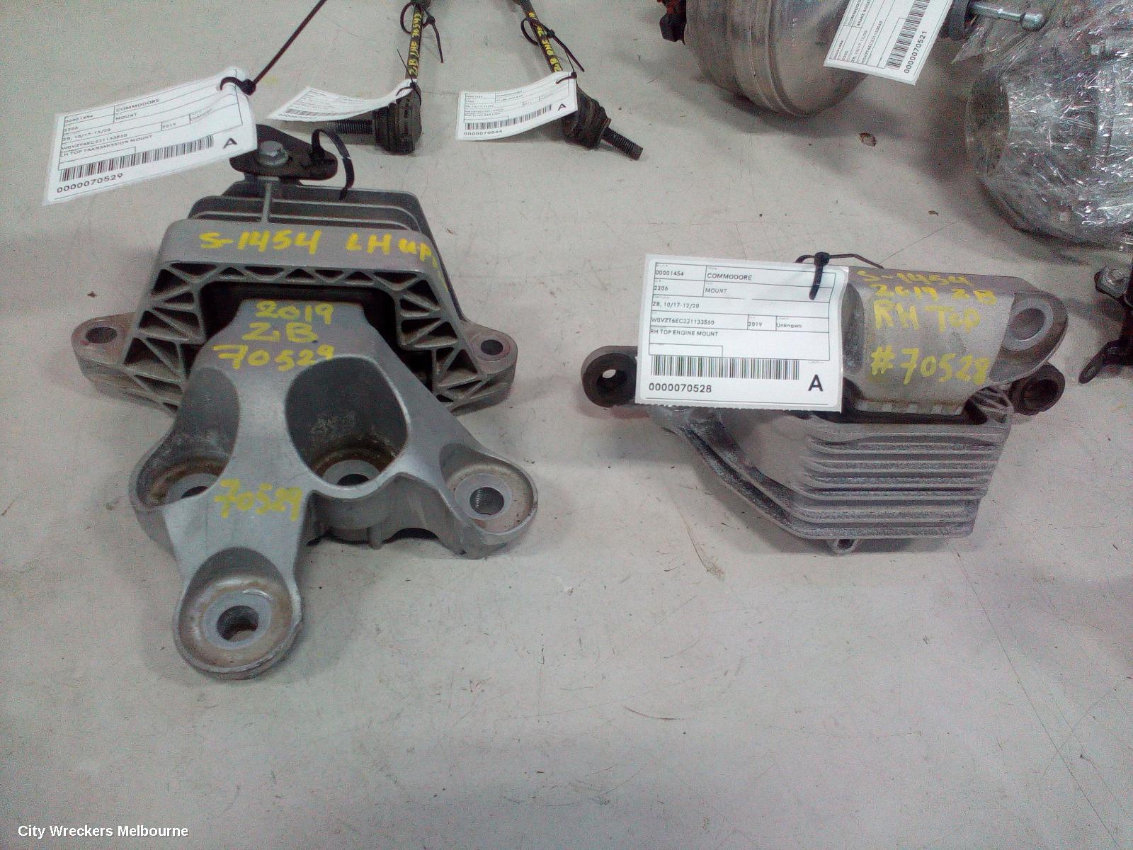 HOLDEN COMMODORE MOUNT, ZB, 10/2017 - 12/2020