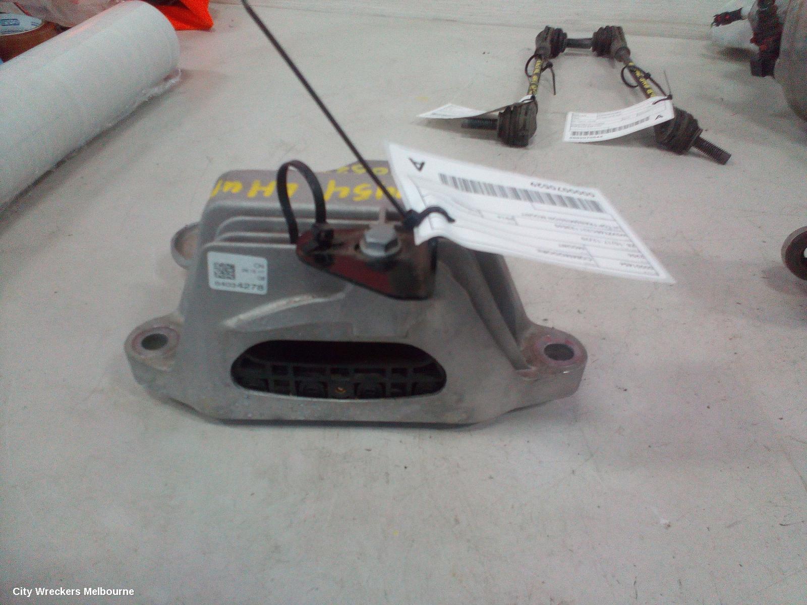 HOLDEN COMMODORE MOUNT, ZB, 10/2017 - 12/2020