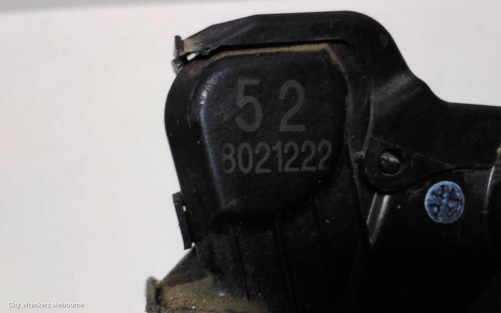 TOYOTA HIACE DOOR/BOOT/GATE LOCK, LEFT FRONT DOOR LOCK, TRH/KDH, 03/2005 - 04/2019