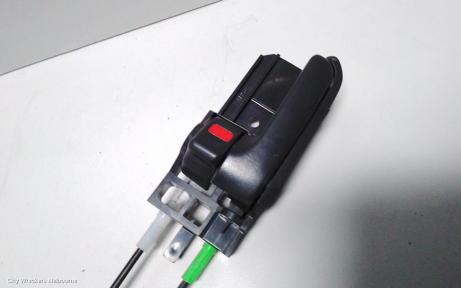 TOYOTA HIACE DOOR/BOOT/GATE LOCK, LEFT FRONT DOOR LOCK, TRH/KDH, 03/2005 - 04/2019