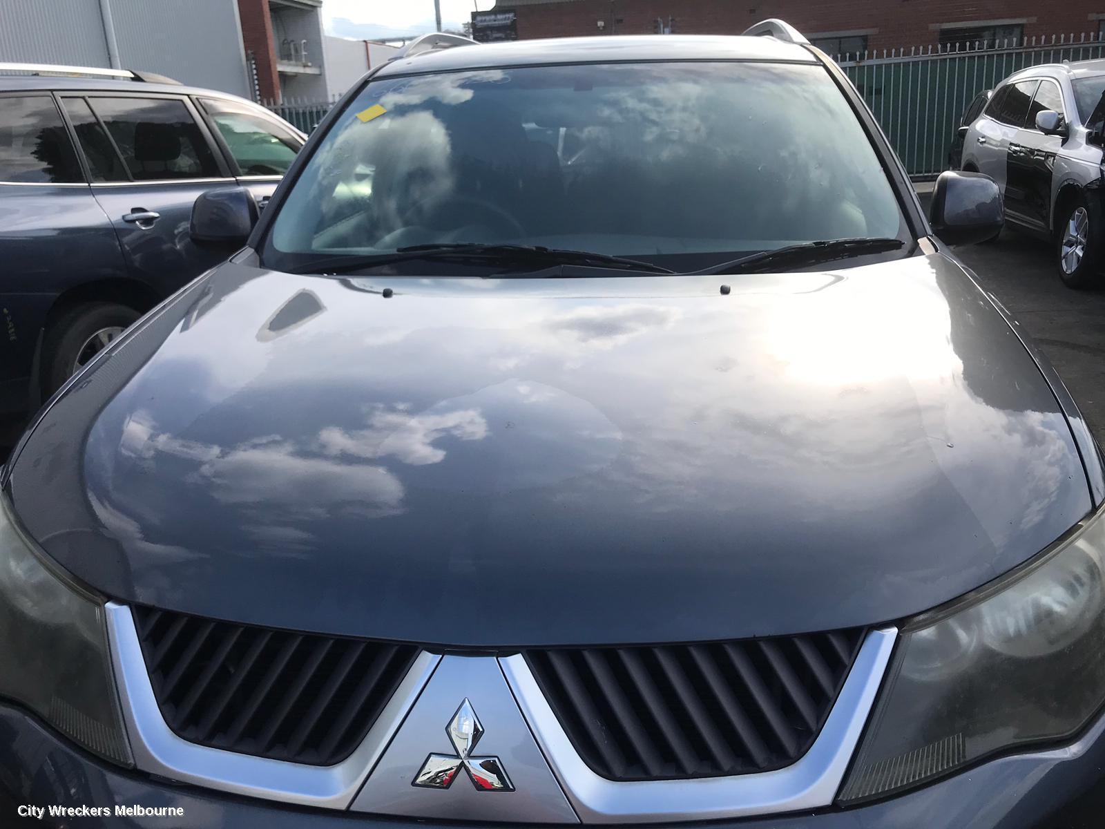 MITSUBISHI OUTLANDER BONNET, ZG, 11/2006 - 09/2009