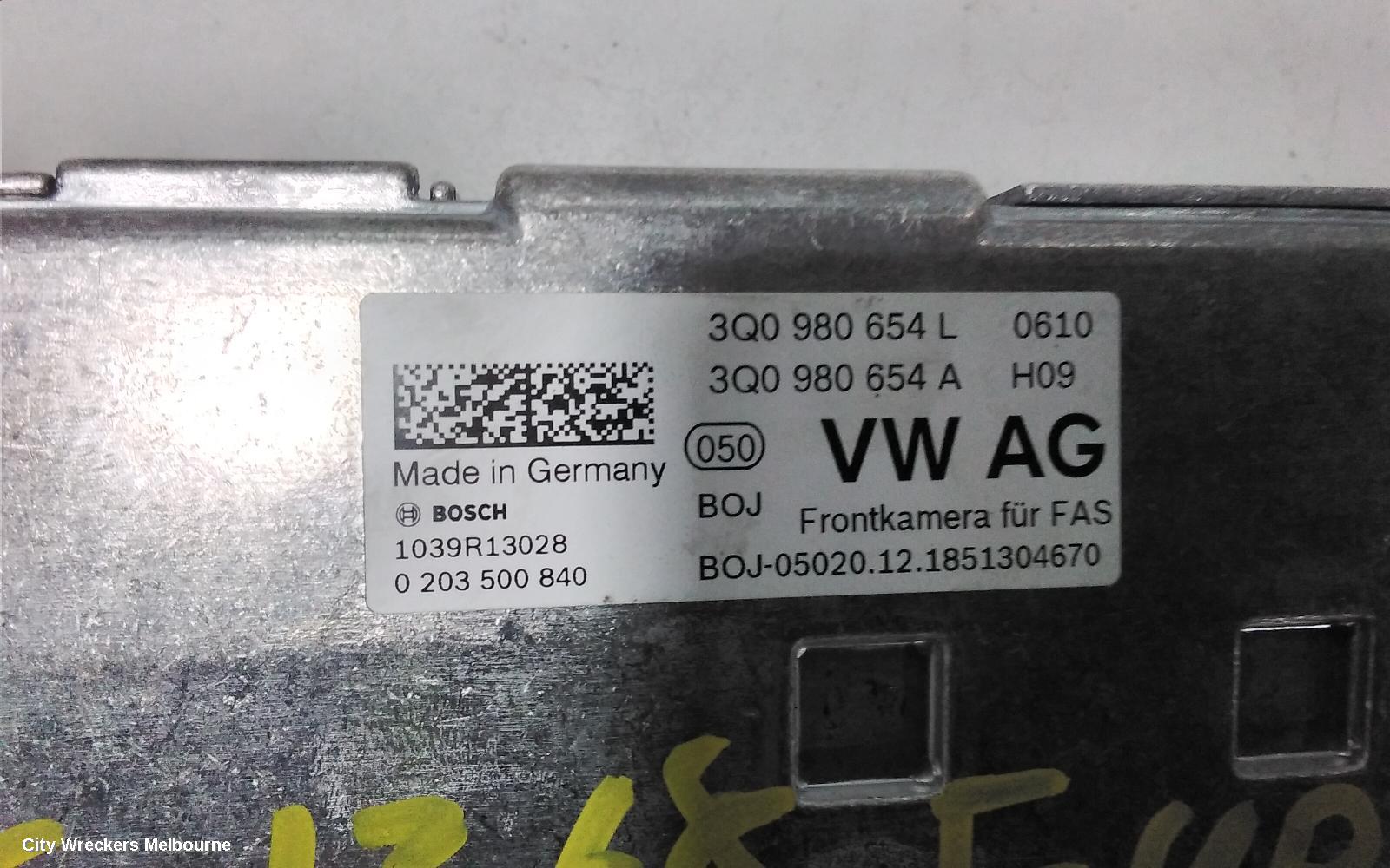 VOLKSWAGEN TIGUAN REVERSE CAMERA, FRONT CAMERA, 5NA, 06/2016 ONWARDS