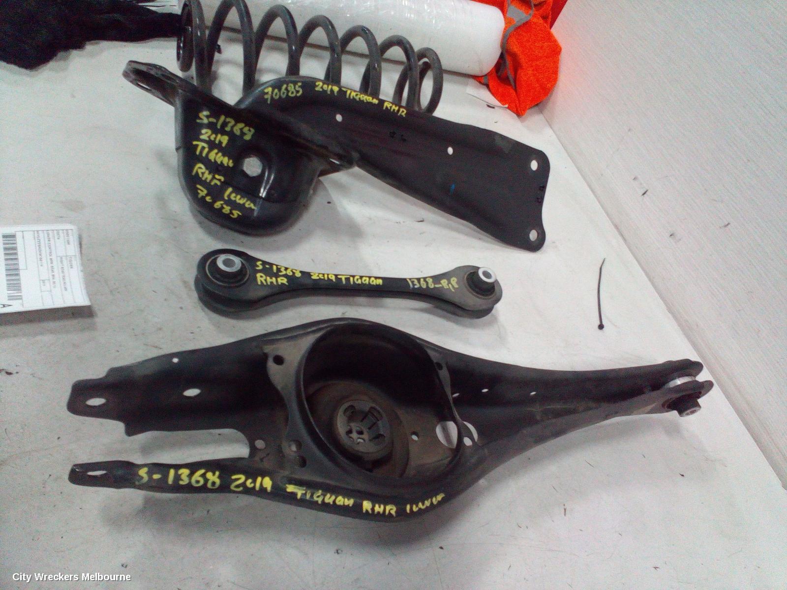 VOLKSWAGEN TIGUAN RIGHT REAR TRAILING ARM, LOWER CONTROL ARM-REAR, 5NA, 06/2016 ONWARDS