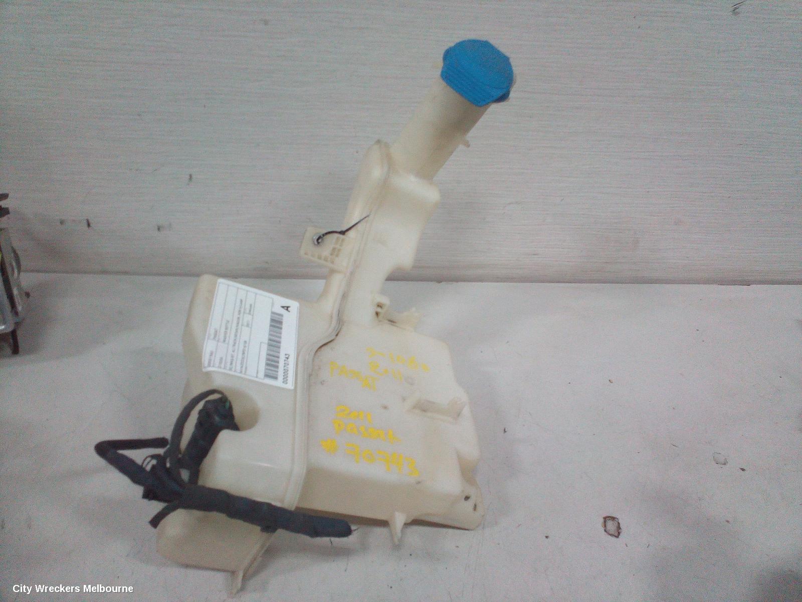 VOLKSWAGEN PASSAT WASHER BOTTLE, 3C/MK6 B7, ALLTRACK/SEDAN/WAGON, NON H/LAMP WASHER TYPE, 09/2010 - 05/2015