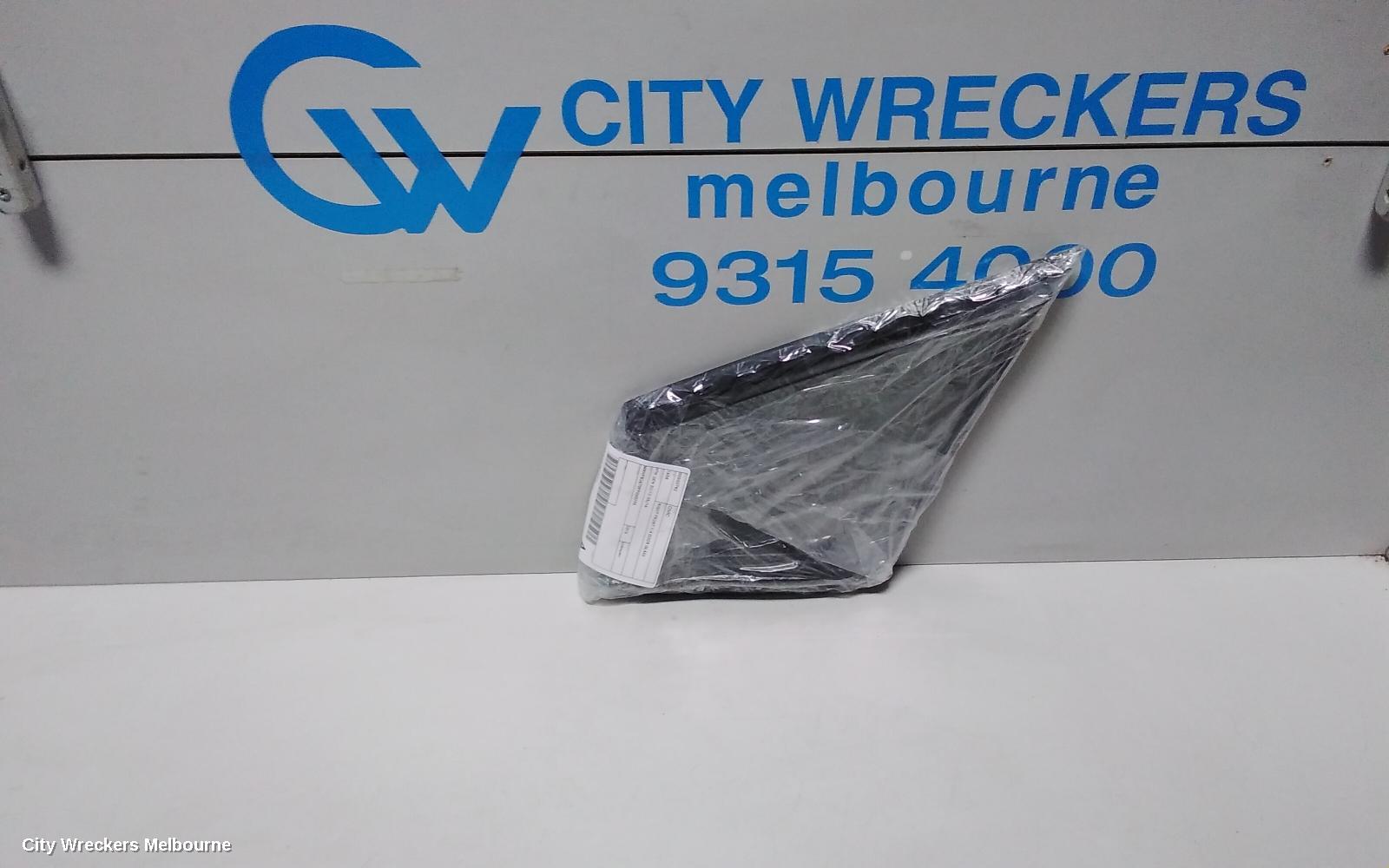 HONDA CIVIC RIGHT FRONT 1/4 DOOR GLASS, 9TH GEN 02/2012 - 05/2016