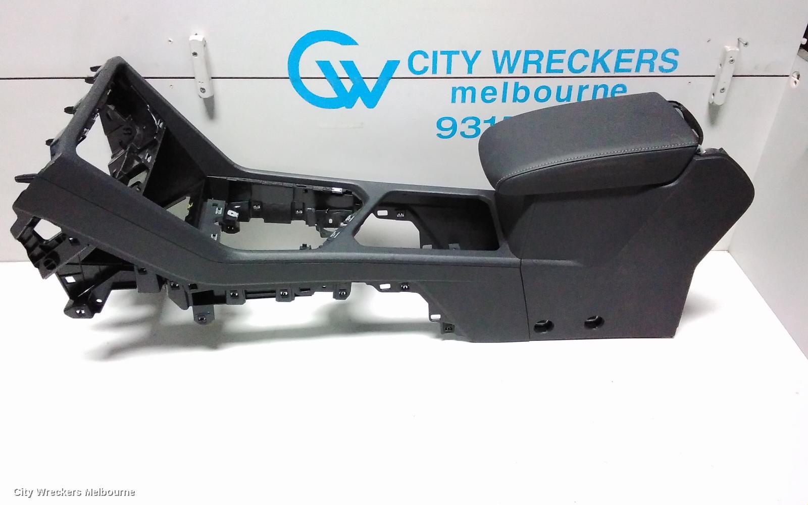 VOLKSWAGEN TIGUAN CONSOLE, 5NA, CONSOLE ASSY, LEATHER, 06/2016 ONWARDS