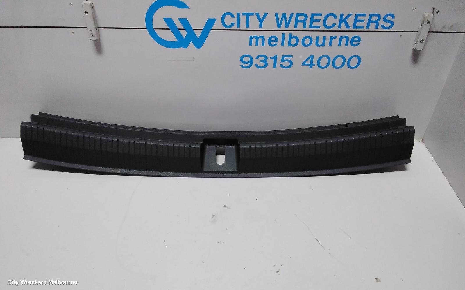 VOLKSWAGEN TIGUAN, 5NA, 06/2016 - 02/2024, BEVA  PANEL TRIM: 70777