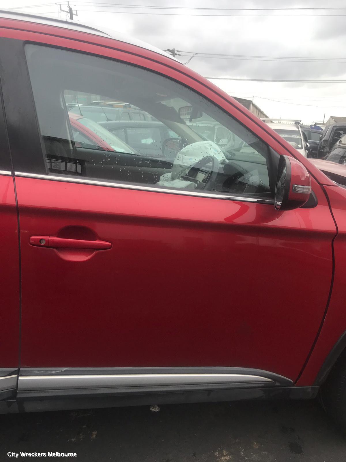 MITSUBISHI OUTLANDER DOOR HANDLE, OUTER, RH FRONT, COLOUR CODED, ZJ-ZK, 10/2012 ONWARDS