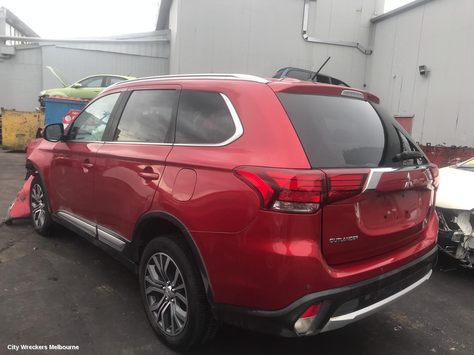 MITSUBISHI OUTLANDER DOOR HANDLE, OUTER, RH FRONT, COLOUR CODED, ZJ-ZK, 10/2012 ONWARDS