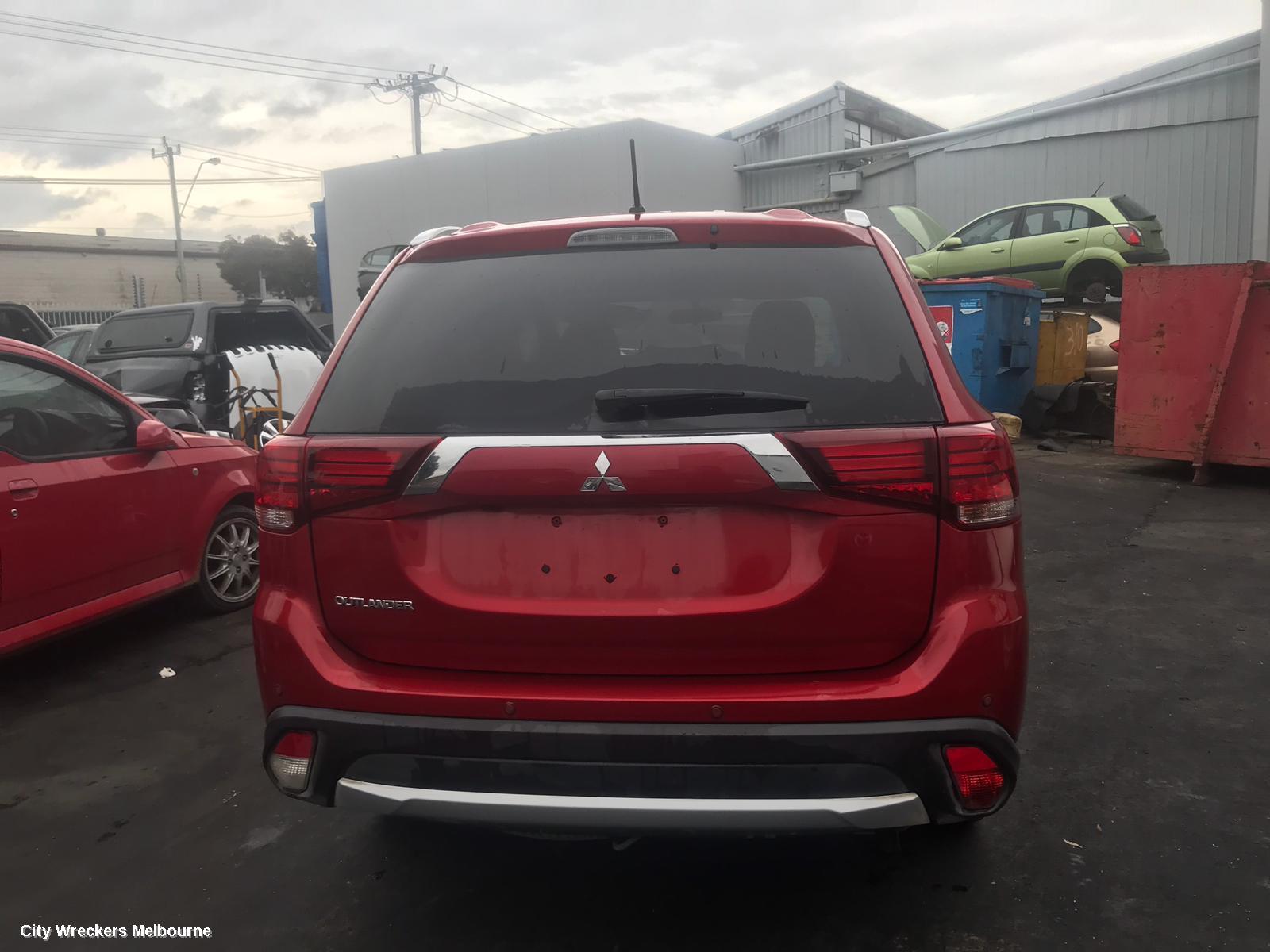 MITSUBISHI OUTLANDER DOOR HANDLE, OUTER, RH FRONT, COLOUR CODED, ZJ-ZK, 10/2012 ONWARDS