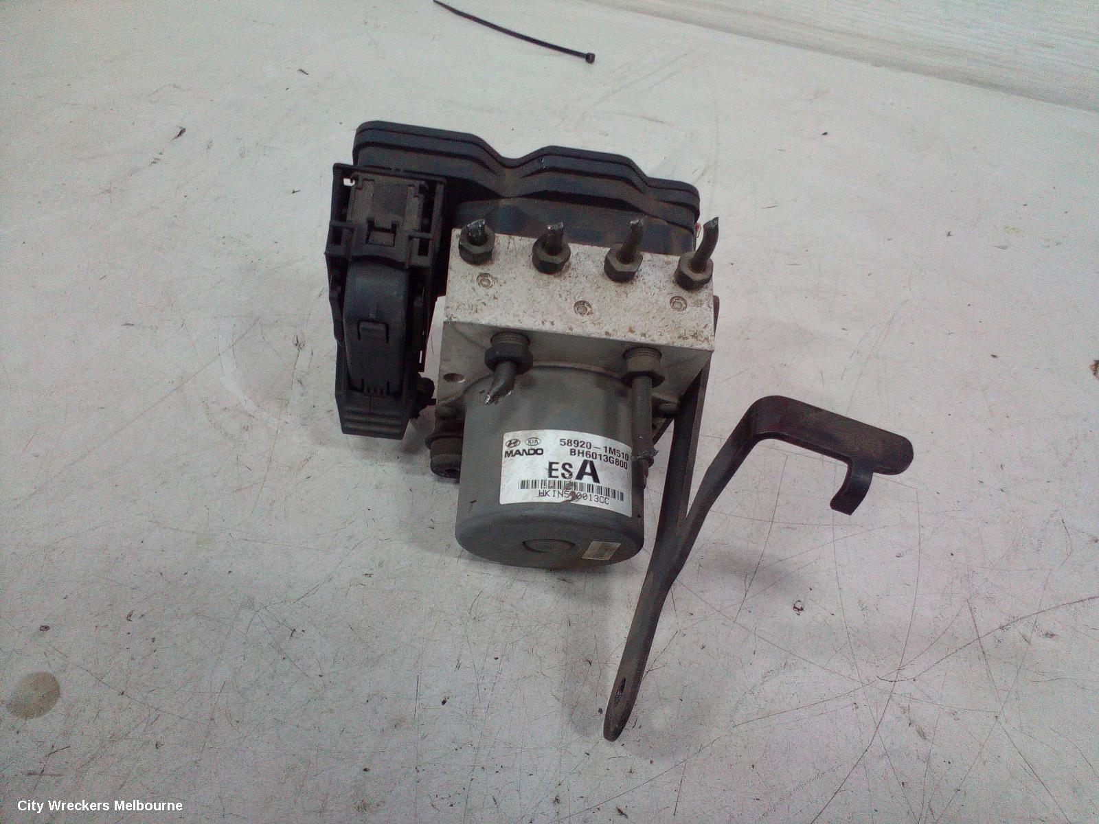 KIA CERATO ABS PUMP/MODULATOR, TD, HATCH, 10/2008 - 03/2013