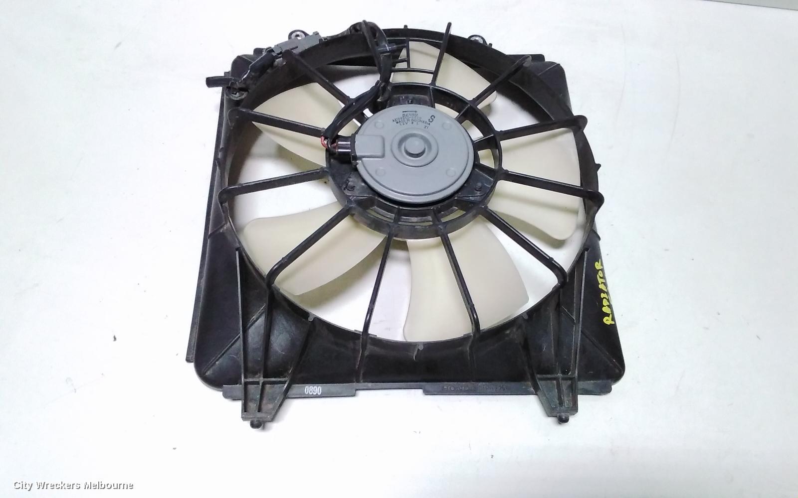 HONDA CIVIC FAN, FAN LH (PASSENGER SIDE), 1.8, R18A1, 5 BLADES, 8TH GEN (VIN MRHFD), 02/2006 - 12/2011
