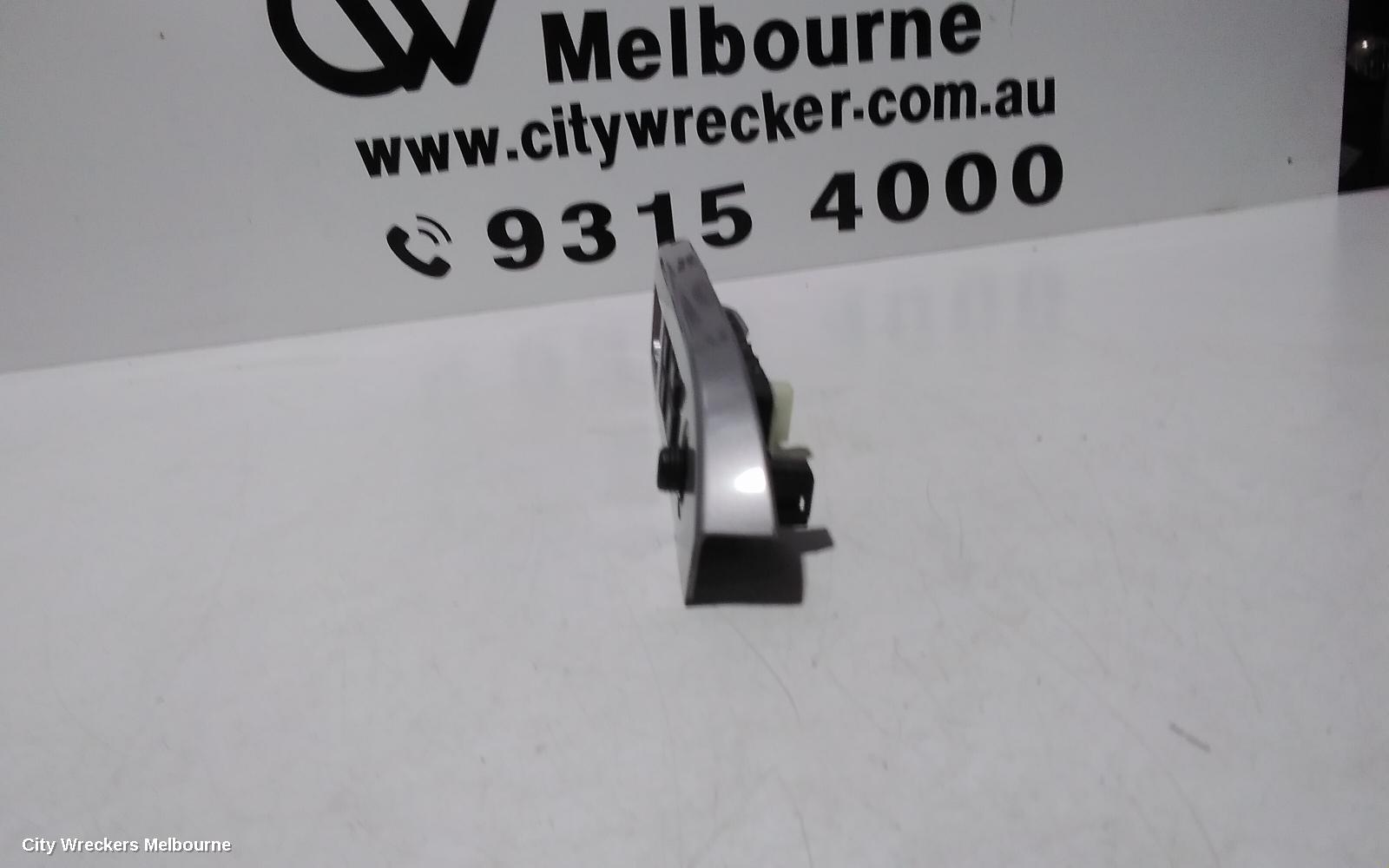 CHRYSLER SEBRING PWR DR WIND SWITCH, RH FRONT (MASTER SWITCH), CABRIO, P/N 04602925AA, JS, 05/2007 - 09/2011