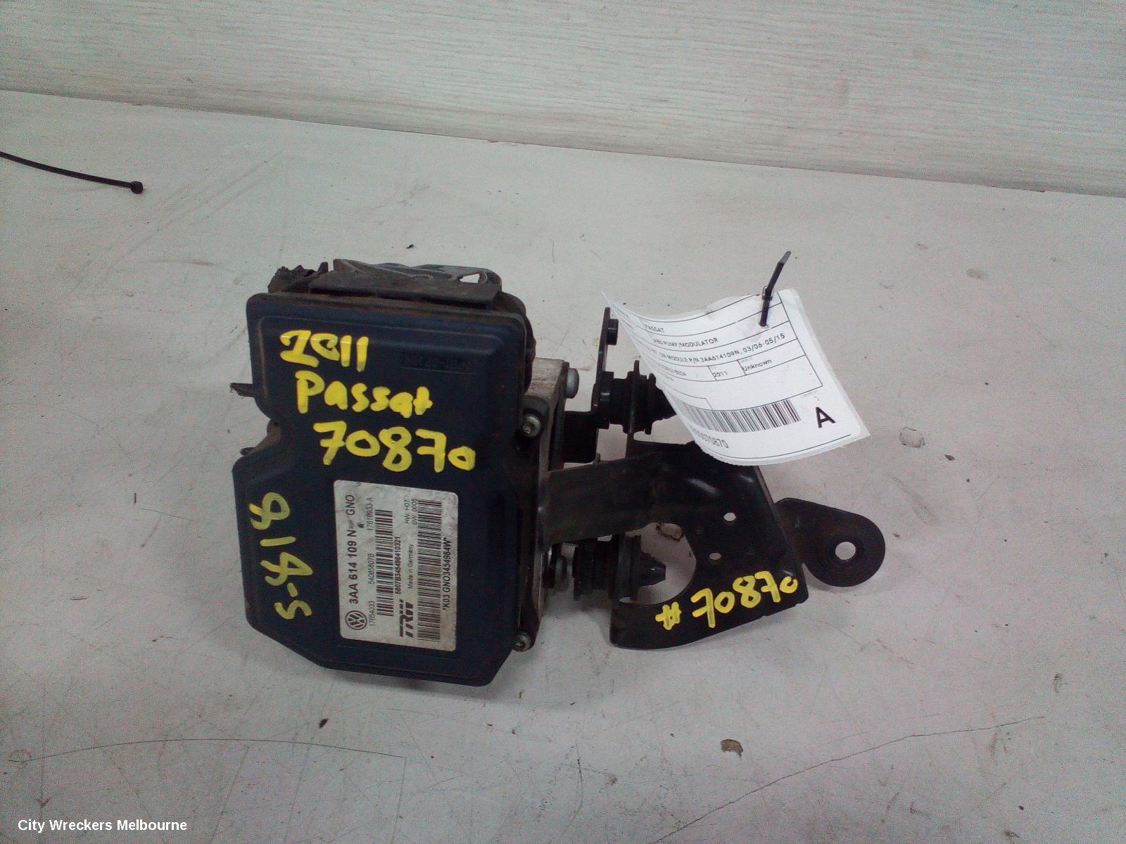 VOLKSWAGEN PASSAT ABS PUMP/MODULATOR, 3C/MK6 B6-B7, ON MODULE P/N 3AA614109N, 03/2006 - 05/2015
