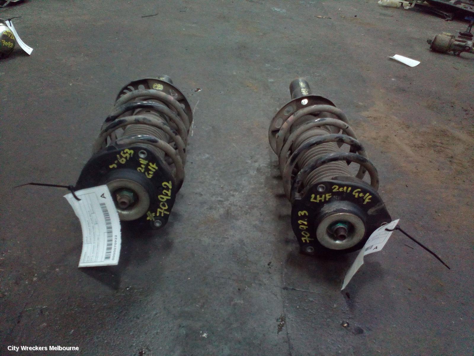 VOLKSWAGEN GOLF RIGHT FRONT STRUT, GEN 6, WAGON, STANDARD TYPE, 09/2009 - 03/2013