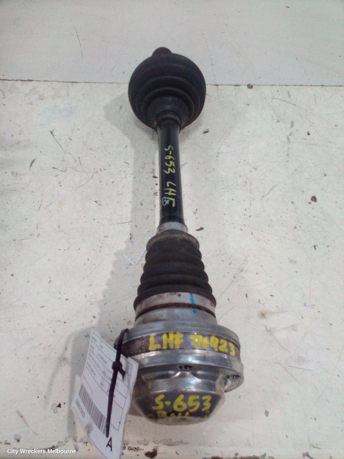 VOLKSWAGEN GOLF LEFT DRIVESHAFT, FRONT, AUTO T/M, DIESEL, 1.6, GEN 6, 12/2008 - 03/2013