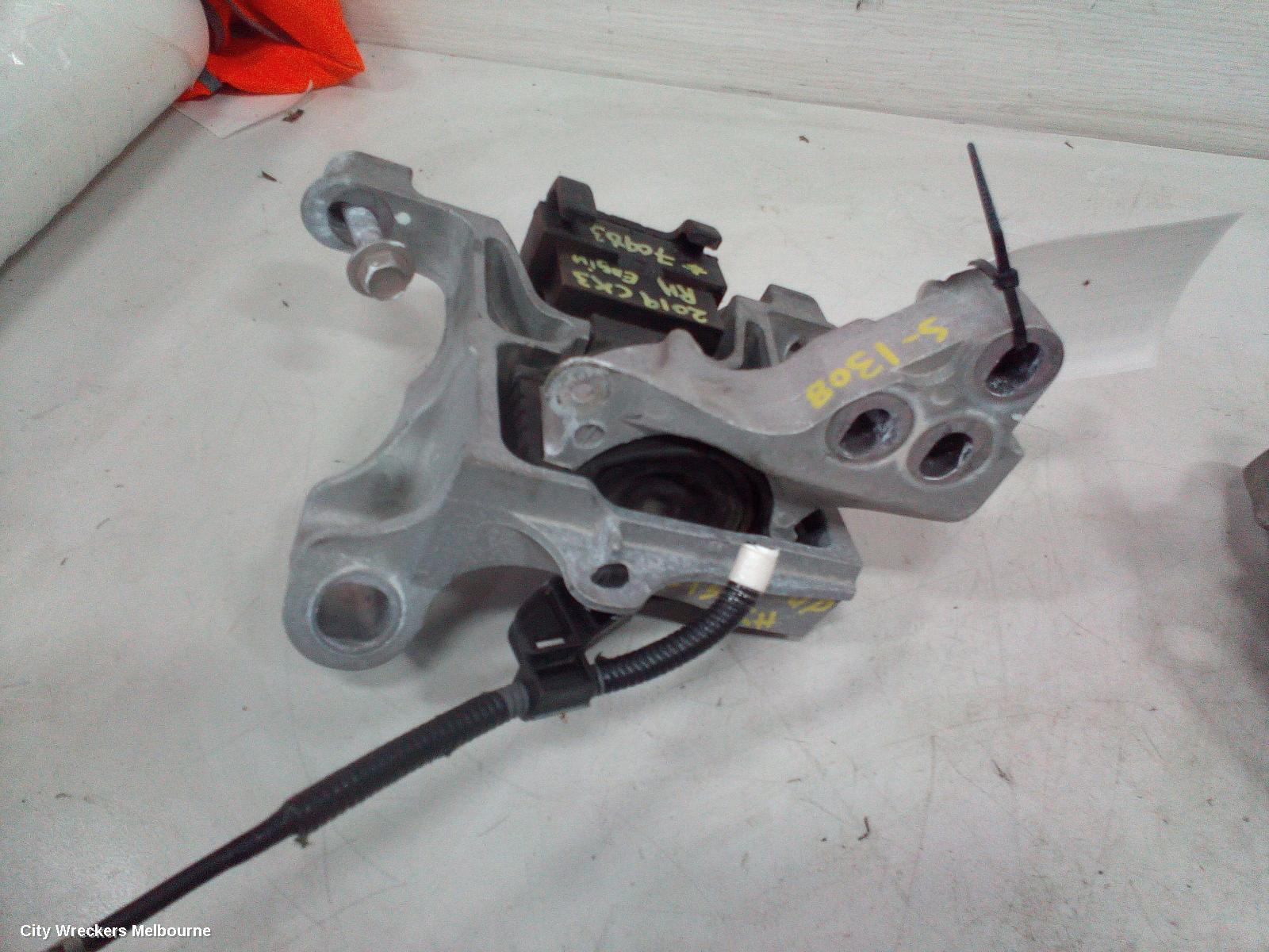 MAZDA CX3 MOUNT, DK, 03/2015 ONWARDS