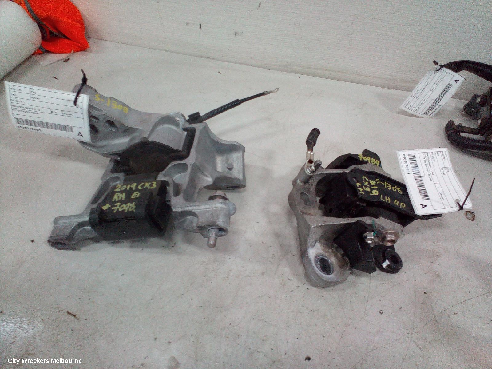 MAZDA CX3 MOUNT, DK, 03/2015 ONWARDS