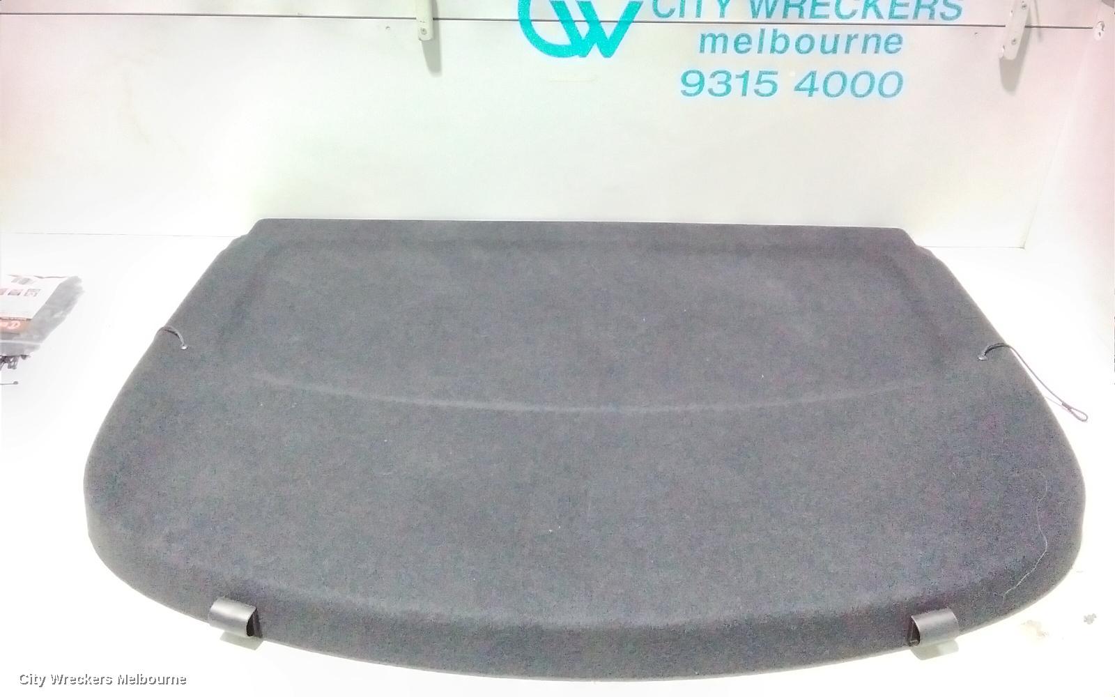 HOLDEN COMMODORE PARCEL SHELF CARGO BLIND, ZB, HATCH, PARCEL SHELF, 10/2017 - 12/2020